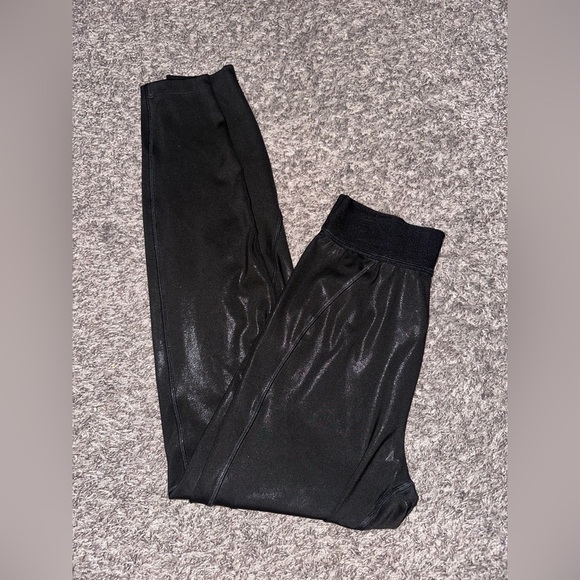 Victoria’s Secret PINK! Active Black & Shimmer Shine Fit Leggings Size Small - Picture 4 of 8